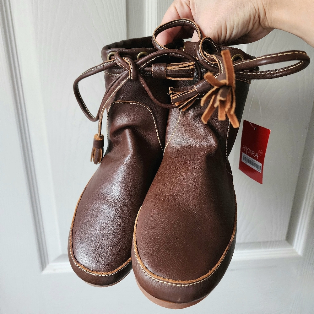Koos Hydra Ladies Brown Short Boots, Size 8.5 Moccasins, waterproof leather